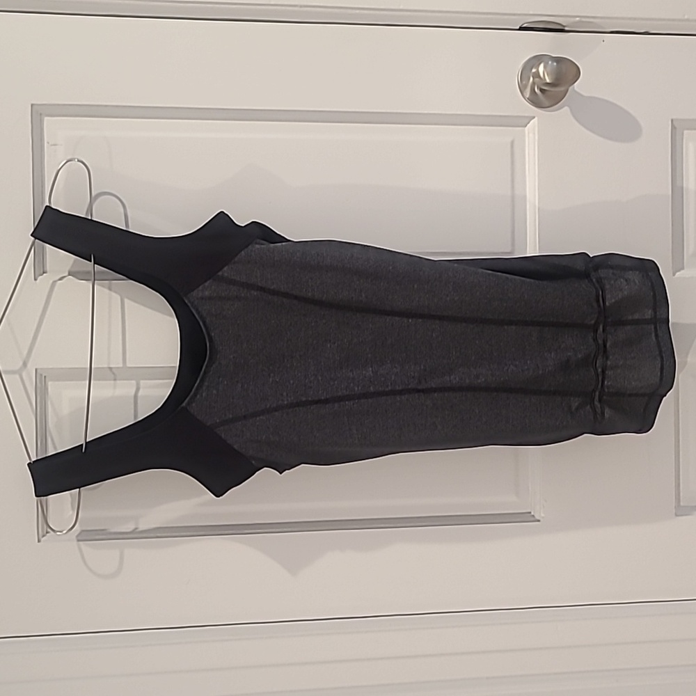 Lululemon Grey & Black Tank with Built-in Support. Size 6
